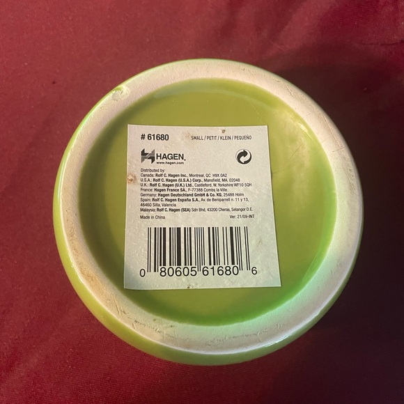 Slant Rim Guinea Pig Food Bowls - Picture 5 of 5